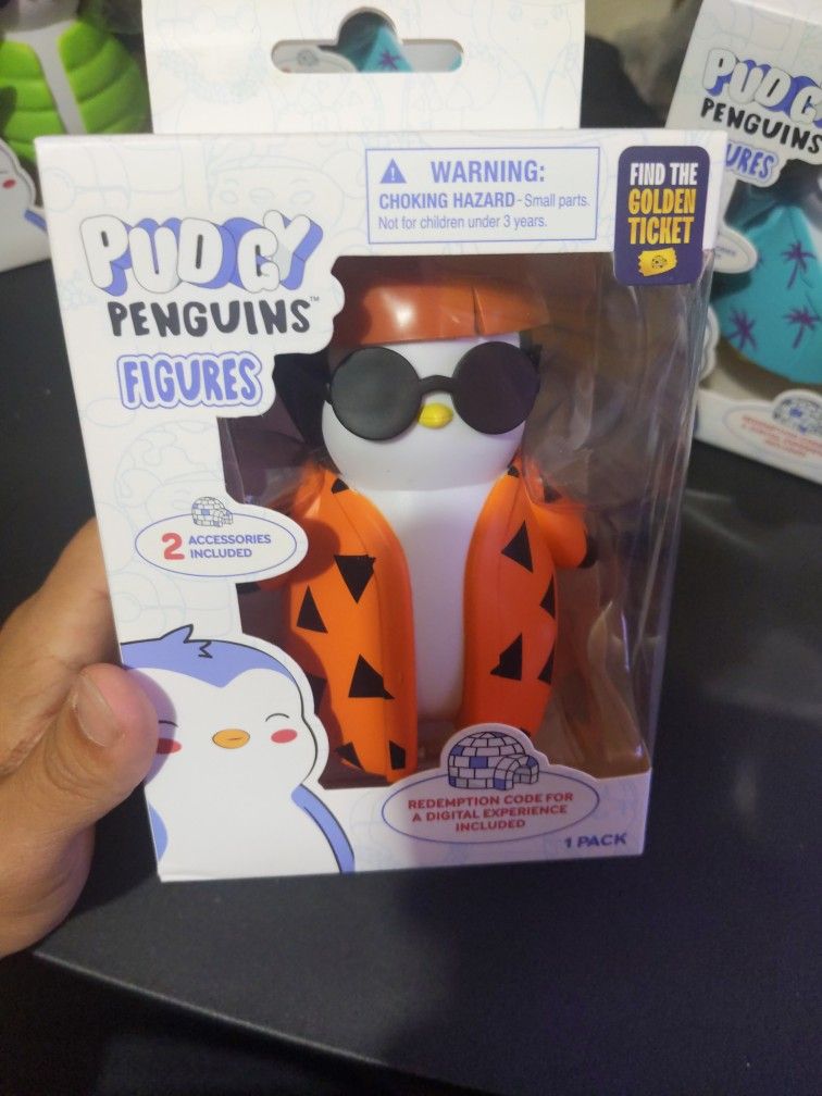 PUDGY PENGUINS FIGURES COLLECTIBLES