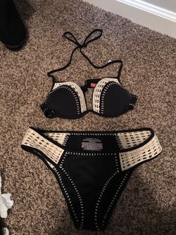 Victoria’s Secret Bikini Size Small