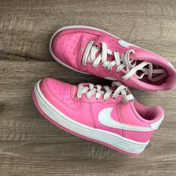 Nike Girl Shoes 