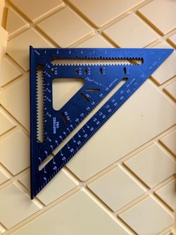 Martinez Aluminum Rapid Square