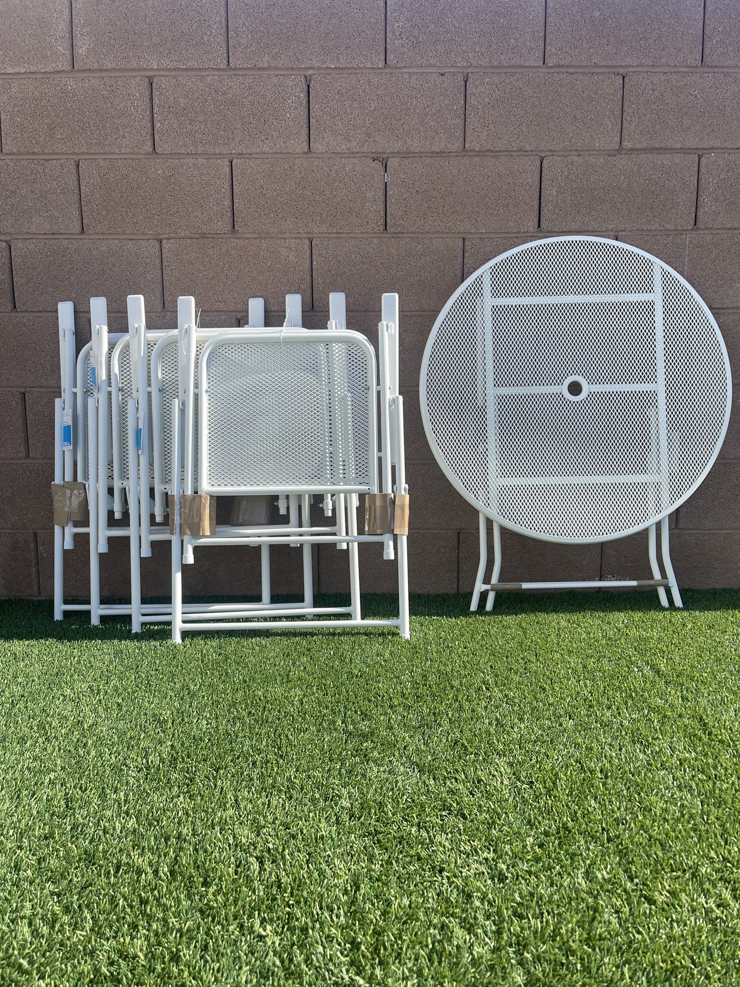 32” Metal Mesh Folding Patio Table and 4 Chairs