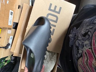 Adidas Yeezy Slide Dark Grey