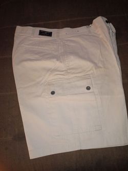 Like New Polo Shorts 🩳, Size 38, Pick Up Only.