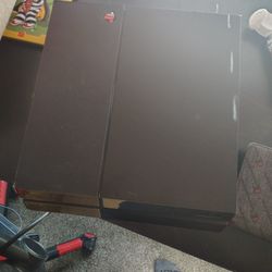 PS4 (Original)