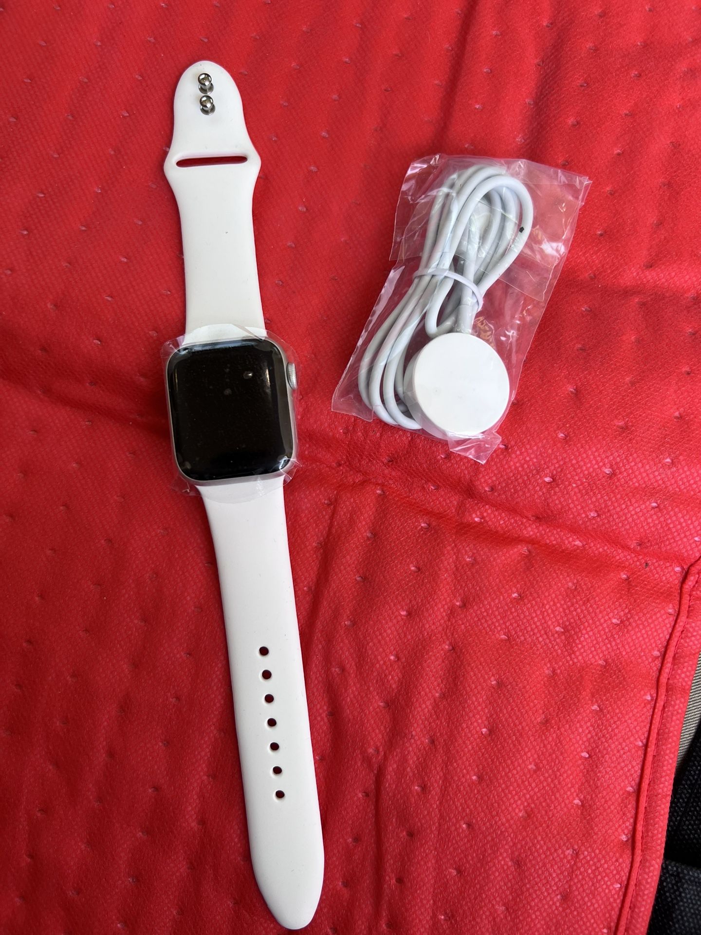 Apple Watch SE 2nd Gen