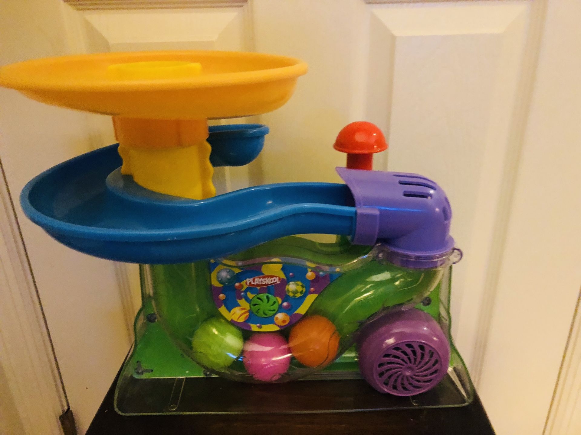 Playskool Explore N' Grow Busy Ball Popper