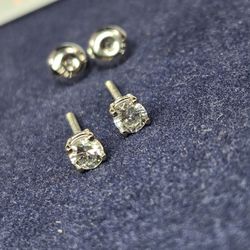 One Pair 14k White Gold 0.38cttw Classic Four Prong Diamond Stud Earrings 
