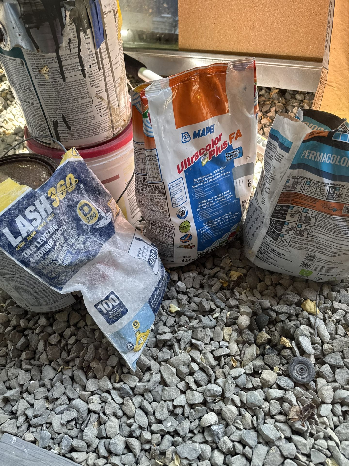 Tile Instal Materials 