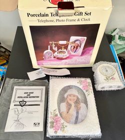 New Porcelain Phone Set