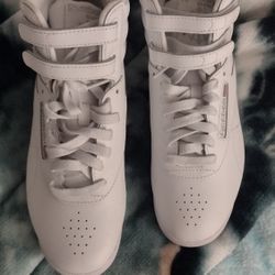 Reebok Women's Shoes (New) Size 8