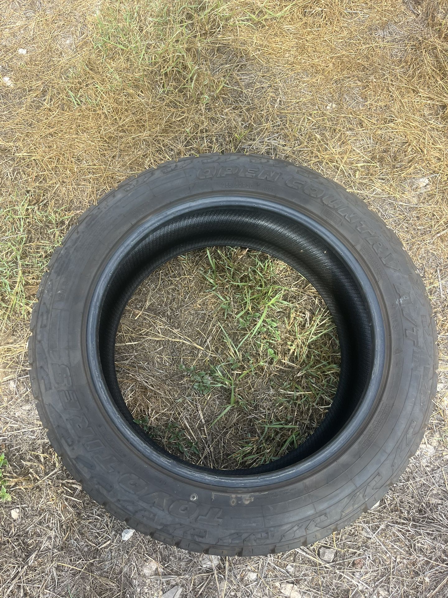 Tires 255/50/20 π