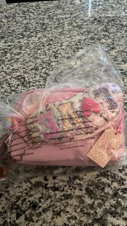 LOVE -Pink Accessories