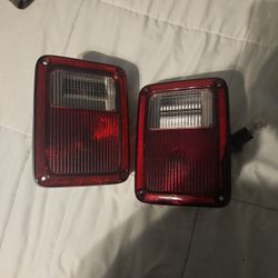 Jeep Wrangler 2007-2018 Original Rear Lights