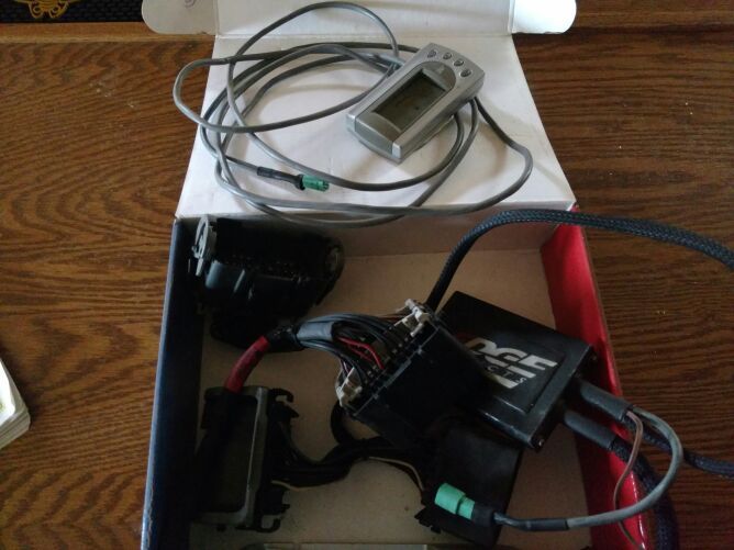 Edge chip for duramax