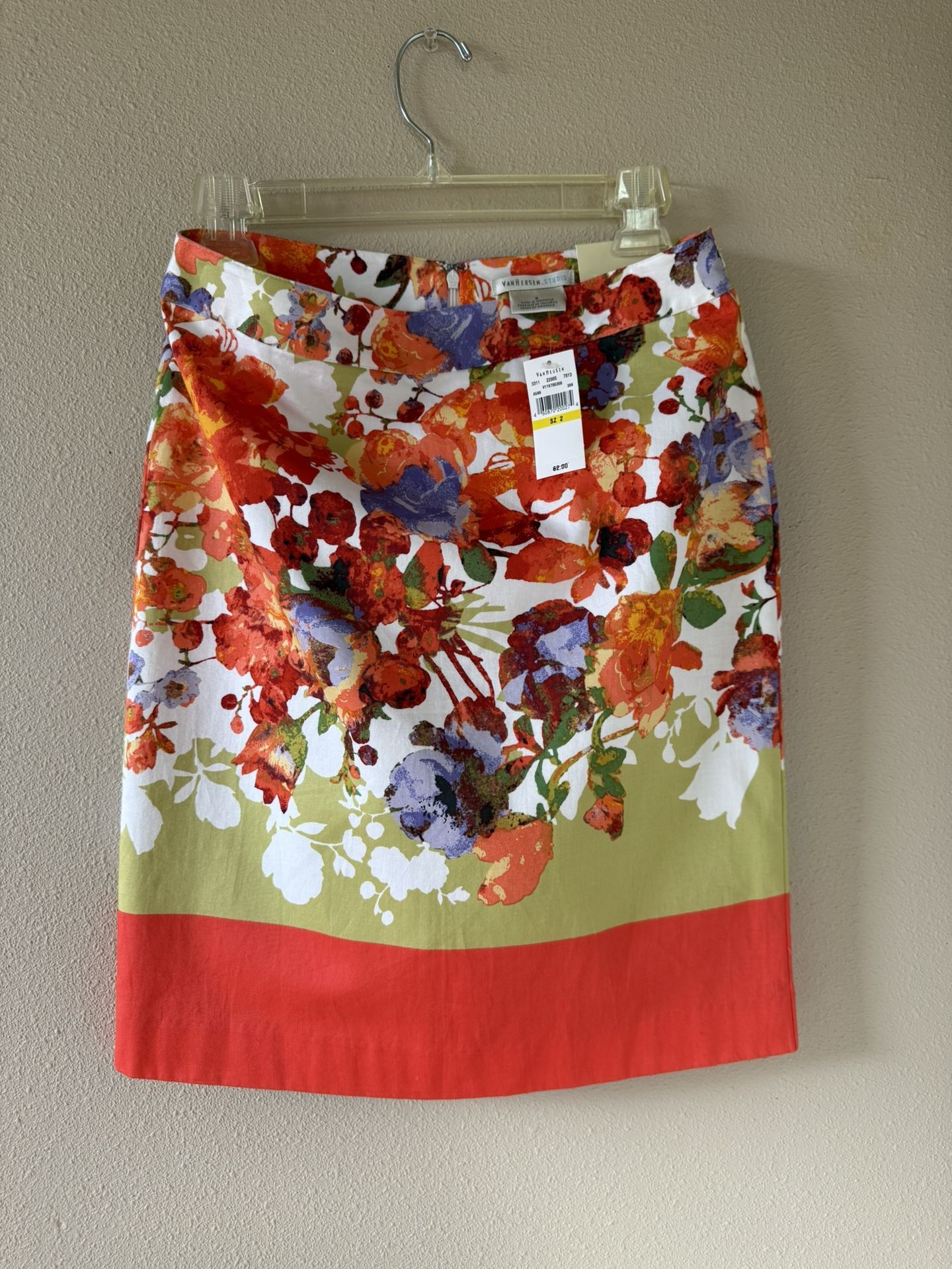van heusen orange floral skirt sz 2