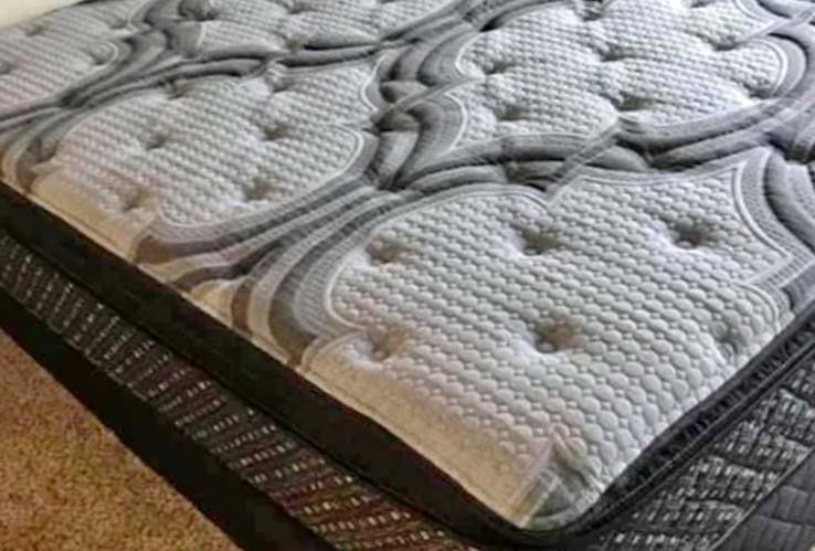 I REALLY NEED TO SELL EVERYTHING! BRAND NEW MATTRESSES! JUST $40 DOWN!