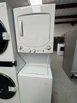 Ge Stackable Washer /Dryer