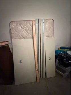 FREE Twin mattress and bedframe