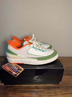 Jordan WMNS Titan x Air Jordan 2 Retro Low Sail/Orange/Green DV6206-183