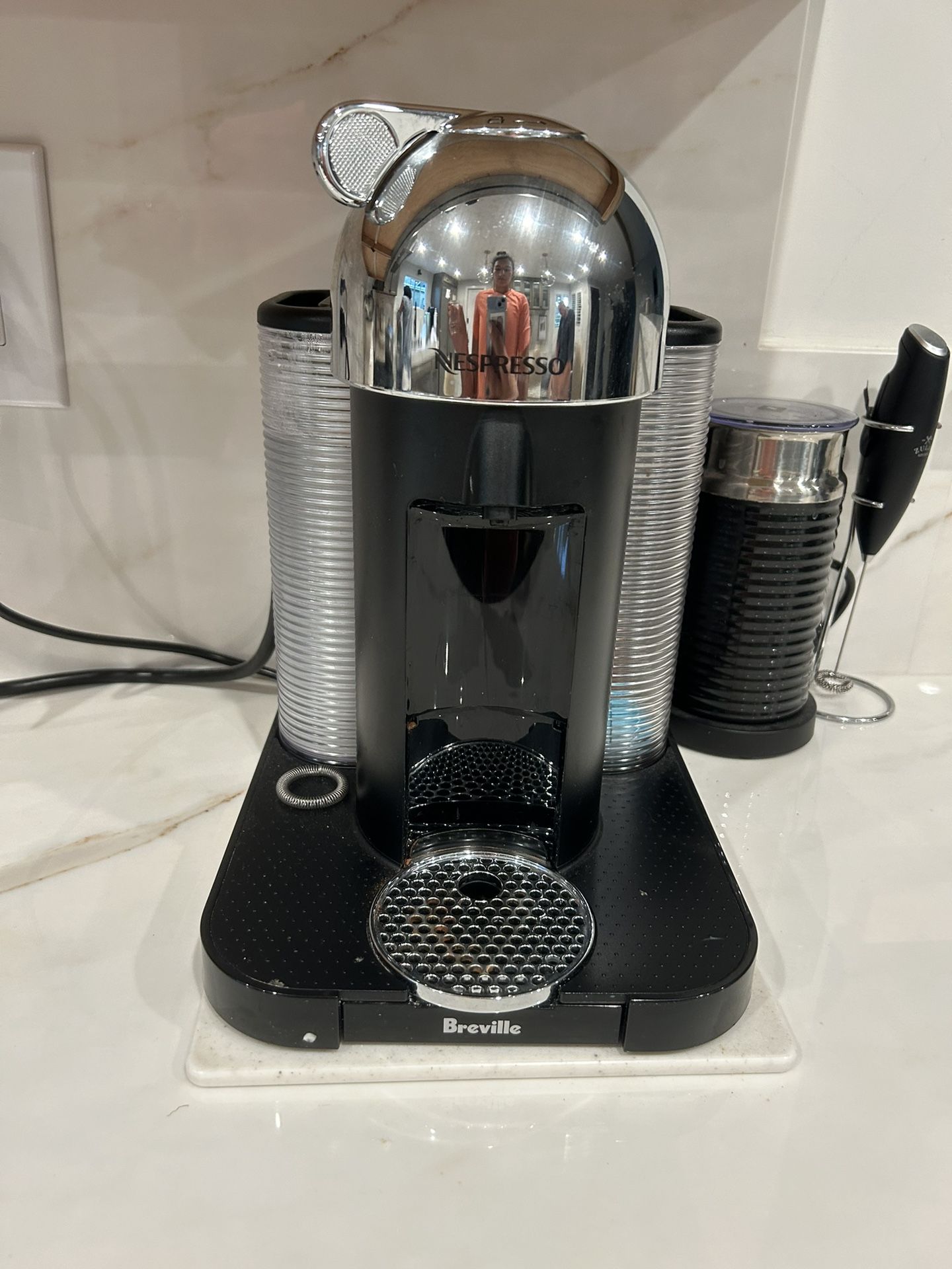 Nespresso Vertuo (Chrome))