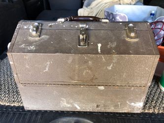 Deluxe Tool Box