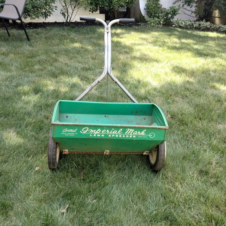 Garden Fertilizer Seeder Spreader