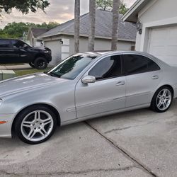 2003 Mercedes E320 Sedan:Silver w gray Int