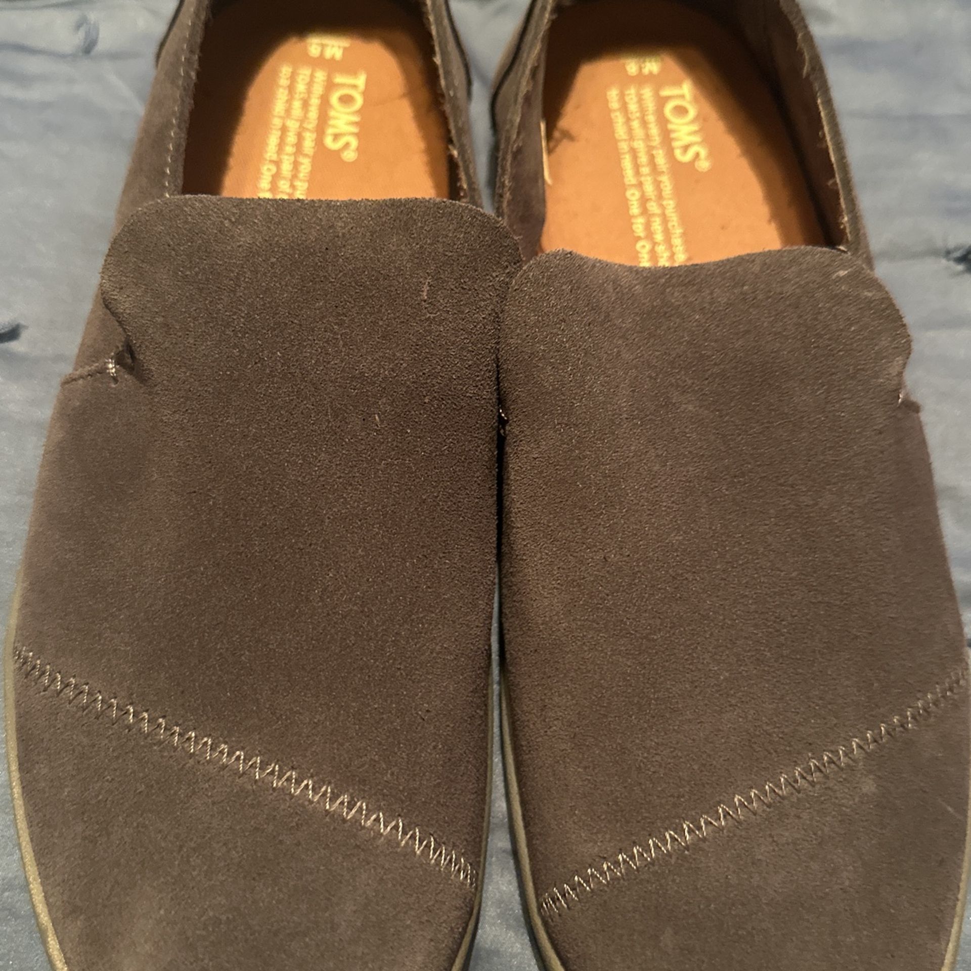 TOMS Shoes
