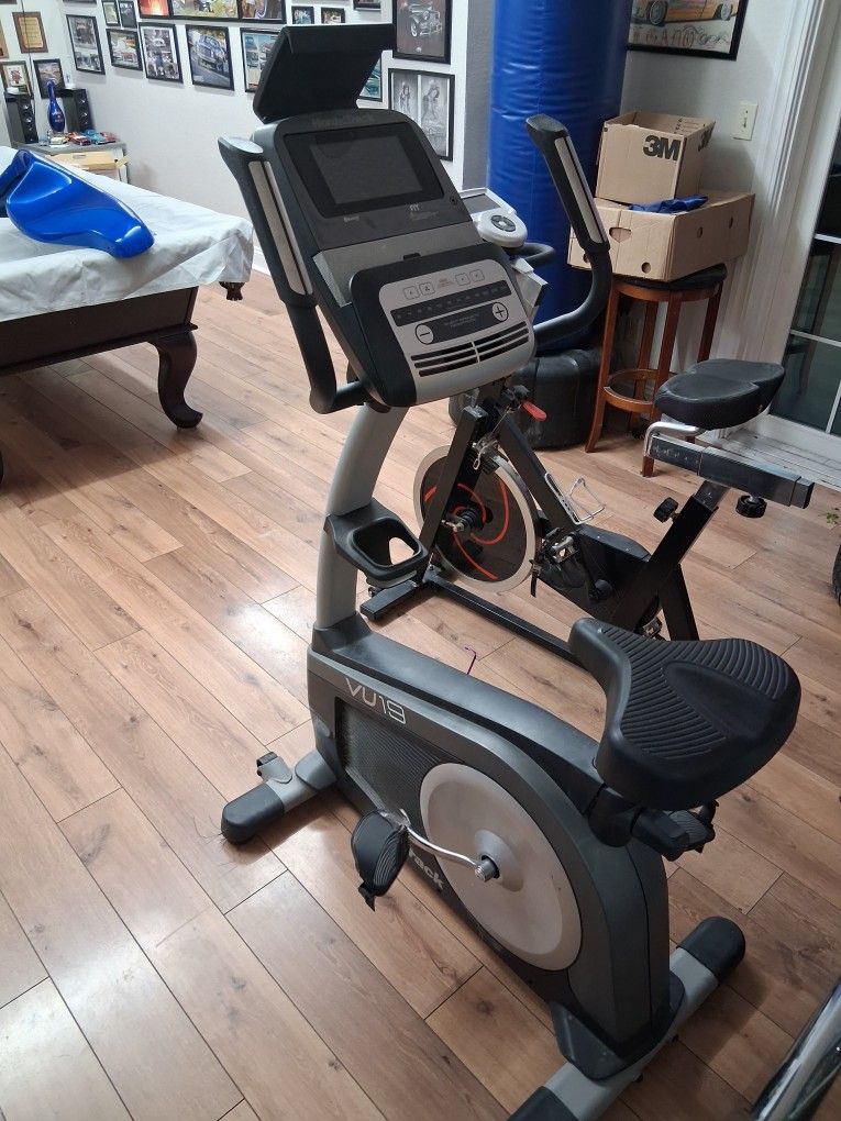 EXERCISE MACHINE!