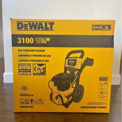 NEW Dewalt 3100 PSI Gas Pressure Washer