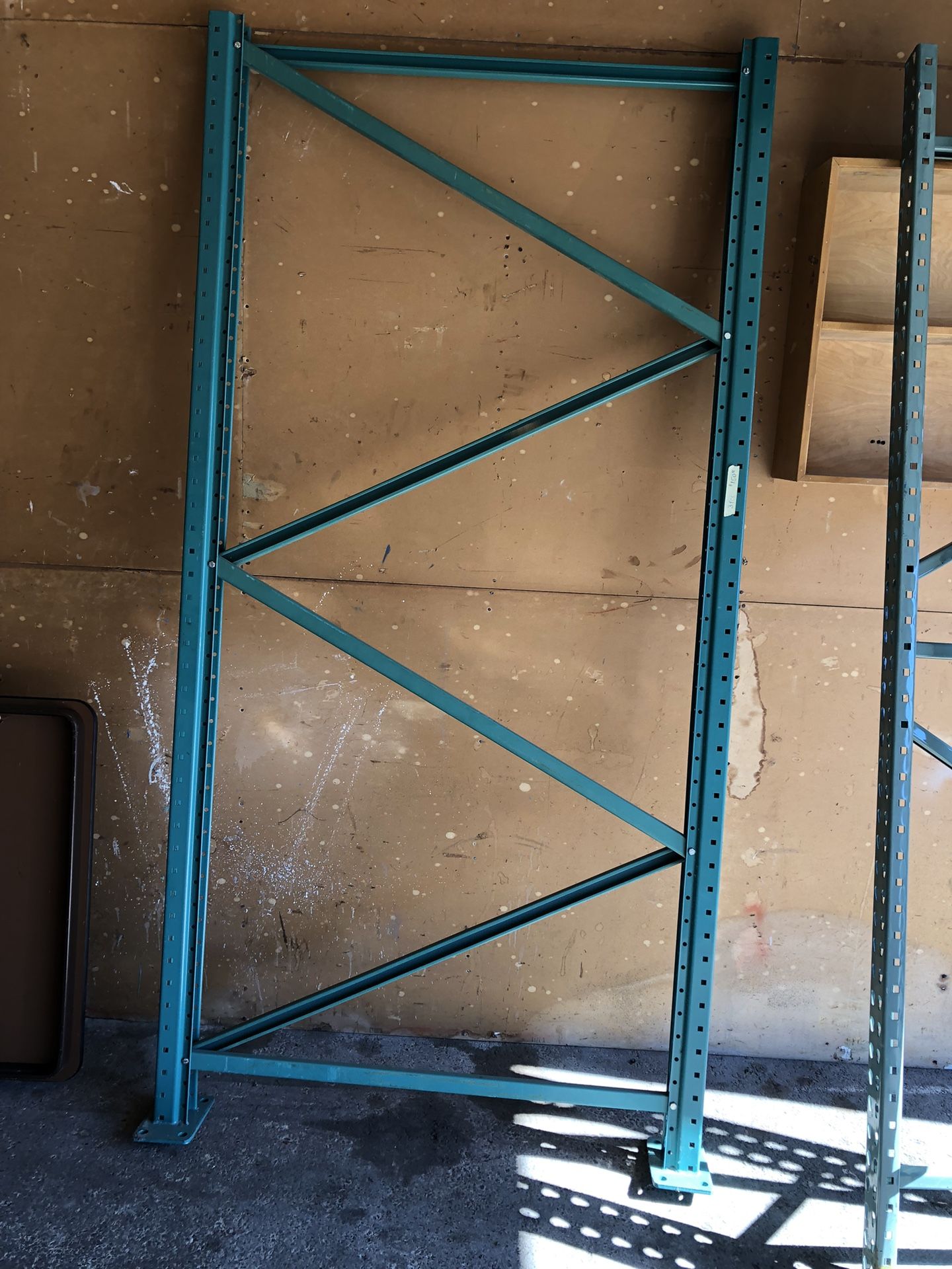 Pallet Rack Uprights
