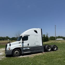 2016 Freightliner Cascadia 