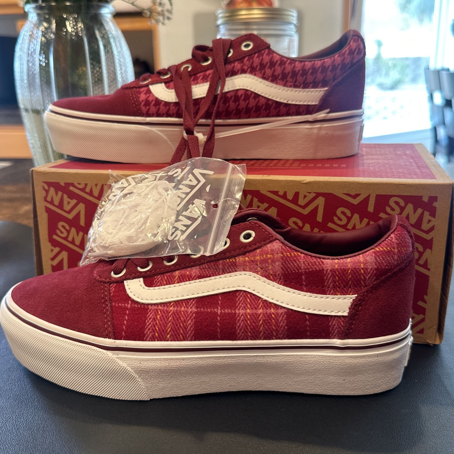 Vans Size 9 Women