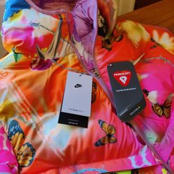 NIKE STORM-FIT WINDRUNNER HOODED PRIMALOFT