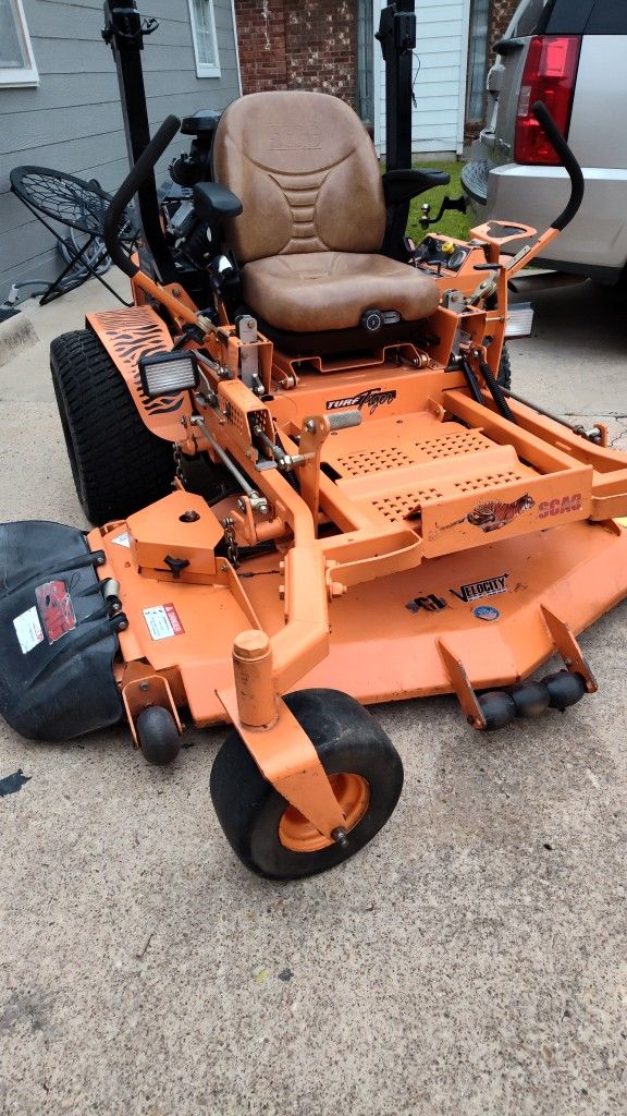 Commercial Scag Zero Turn Mower 