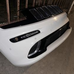 Grand Cherokee SRT Bumper 