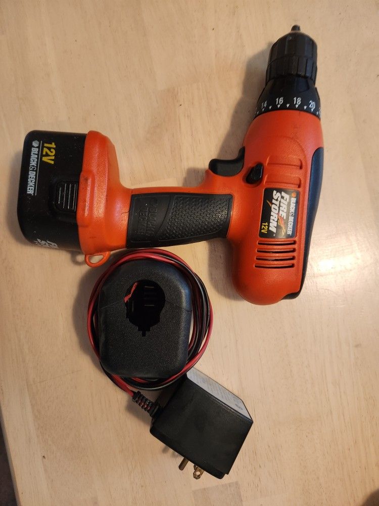 Black & Decker 12v Drill