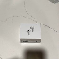 AirPods Pro in Excellent Condition 🎧🔥 Great Deal