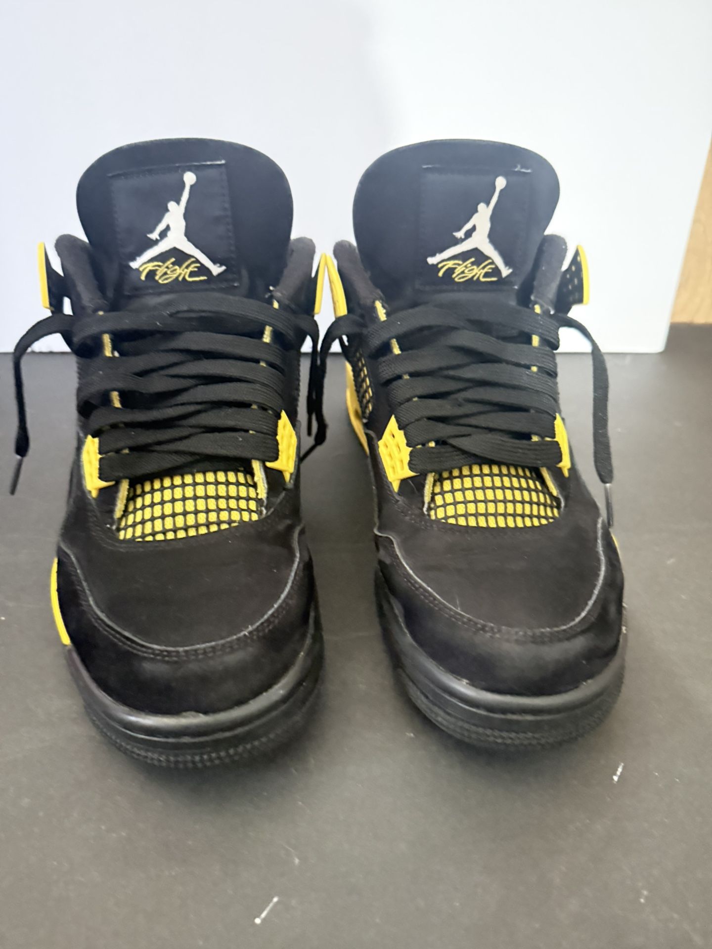 Air Jordan 4 Retro Yellow Thunder Size 9