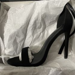 prettylittlething black heels size 7