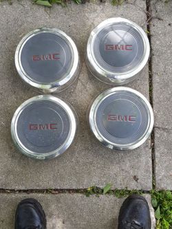 GMC dog bowl wheel caps