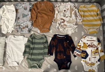 9 Baby Onesies, 3m