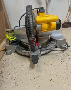 Dewalt Chopsaw