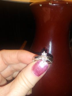 I have a Beautiful engagement or wedding ring