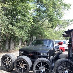 Set Of Wheel For Silverado 