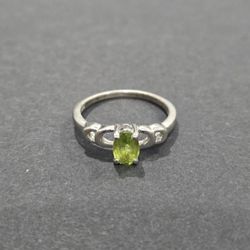 925 Stamped Silver Ring With Peridot Stone