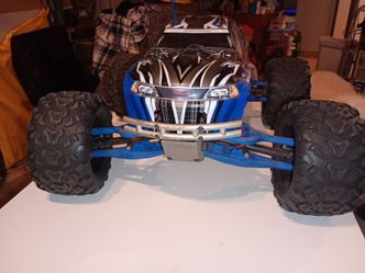Traxxas T-Maxx like new