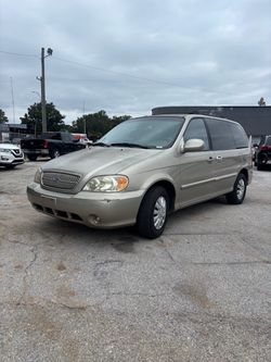 2005 KIA Sedona