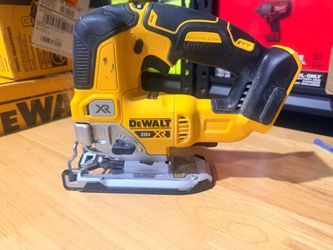 DeWalt 20V XR Brushless Jig Saw Tool Only