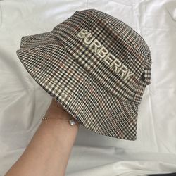 Burberry Hat 